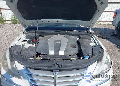 2012 Hyundai Genesis 3.8 from USA, damaged, VIN KMHGC4DD2CU186630